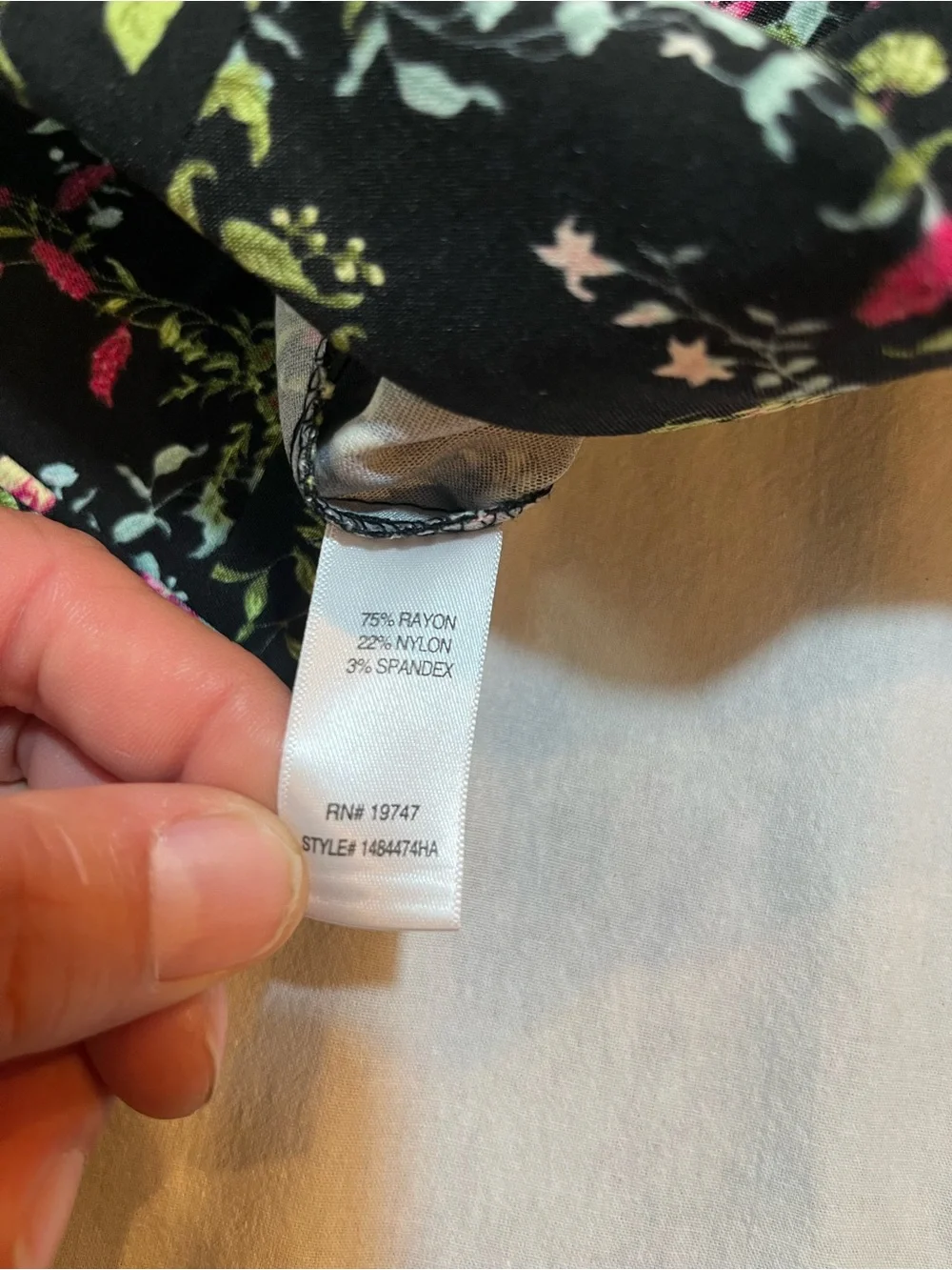 Counter parts Black Floral Stretch Pants size 10 NWOT - Picture 6 of 7